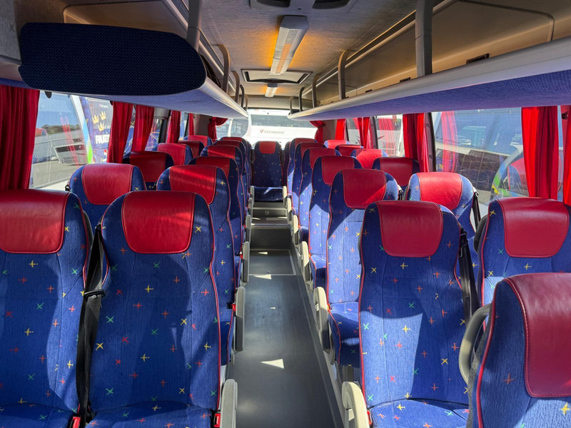 Turistbuss Volvo 9700 B8R | TULOSSA | 61 PAIKKAA