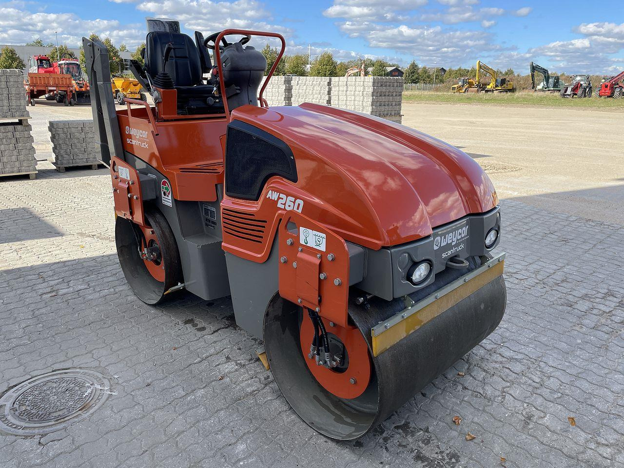 Asfaltvält Weycor AW260