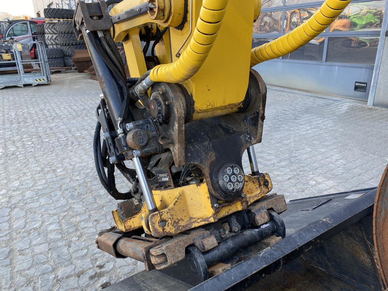 Bandgrävare Komatsu PC138US-11