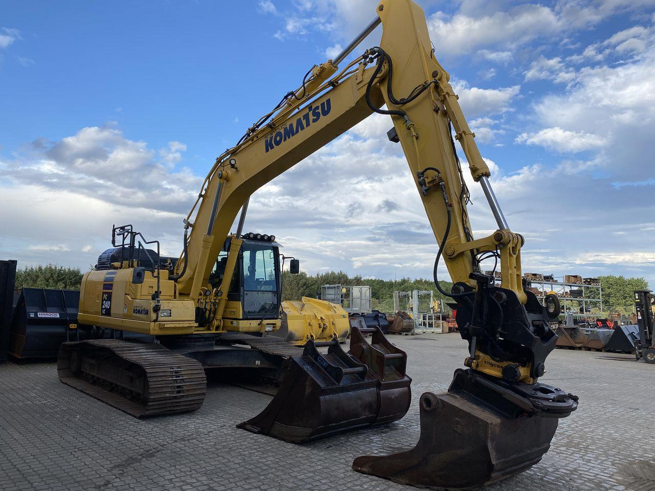 Bandgrävare Komatsu PC240LC-11