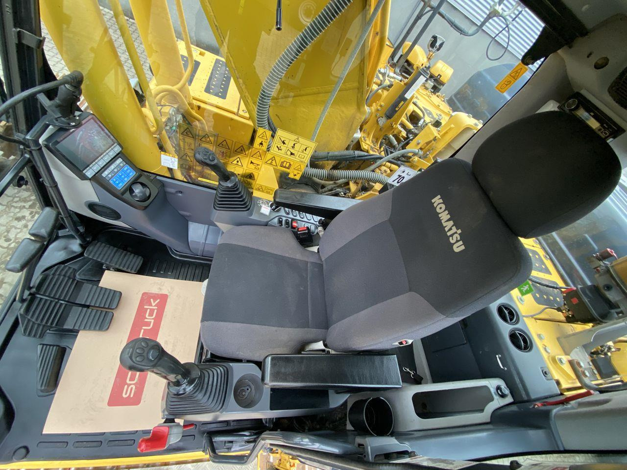 Bandgrävare Komatsu PC290LC-11EO