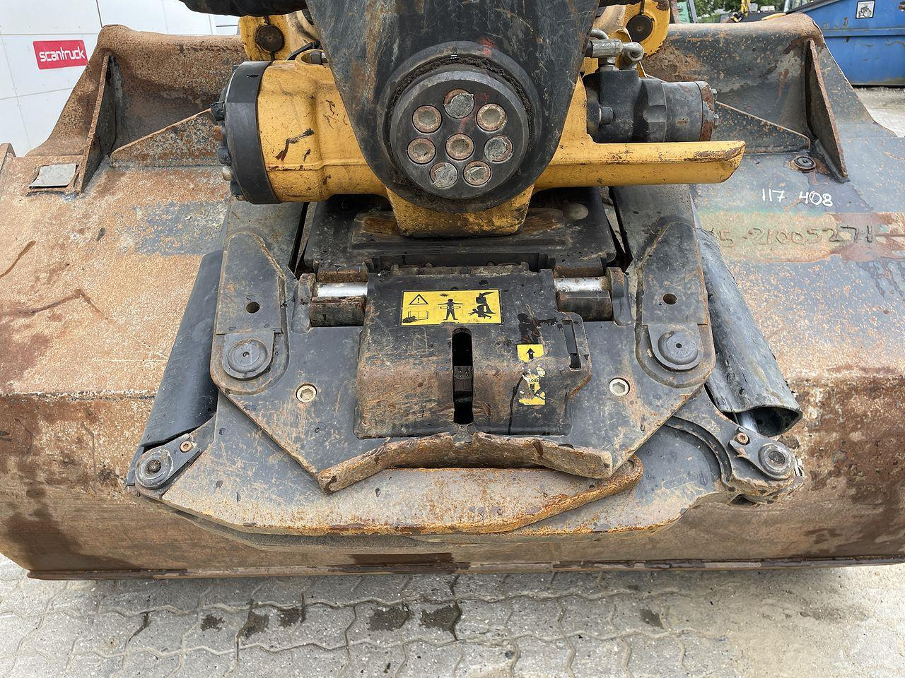 Bandgrävare Komatsu PC290LC-11EO