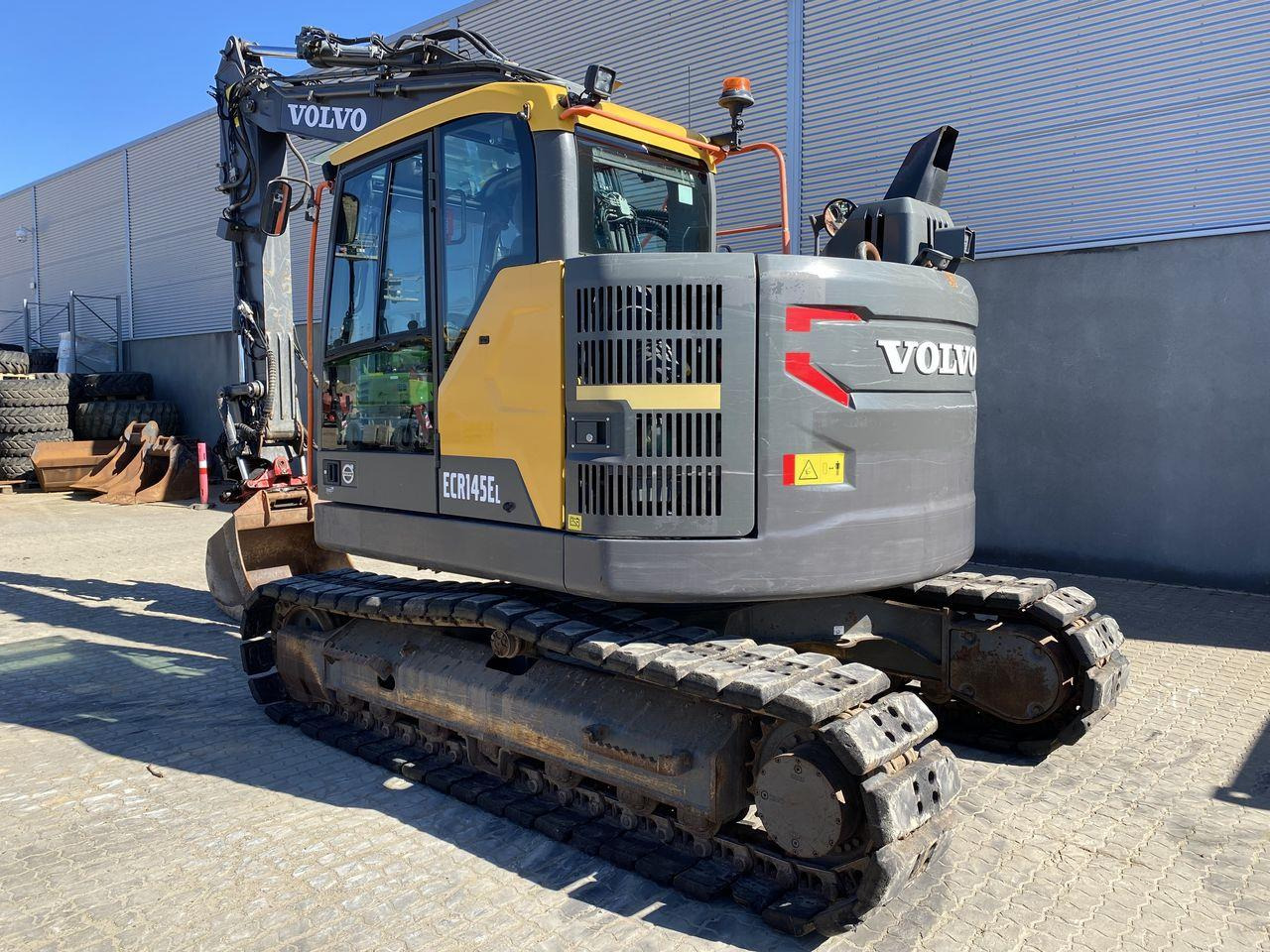 Bandgrävare Volvo ECR145