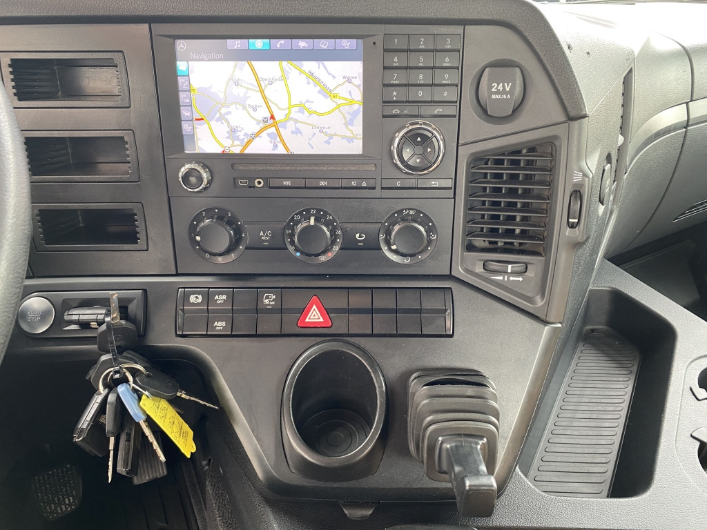 Betongbil Mercedes-Benz 3236 B Arocs