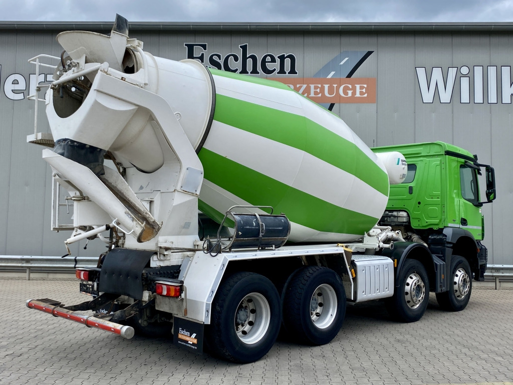 Betongbil Mercedes-Benz 3236 B Arocs