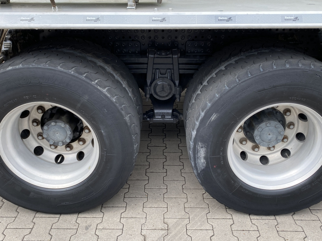 Betongbil Mercedes-Benz 3236 B Arocs