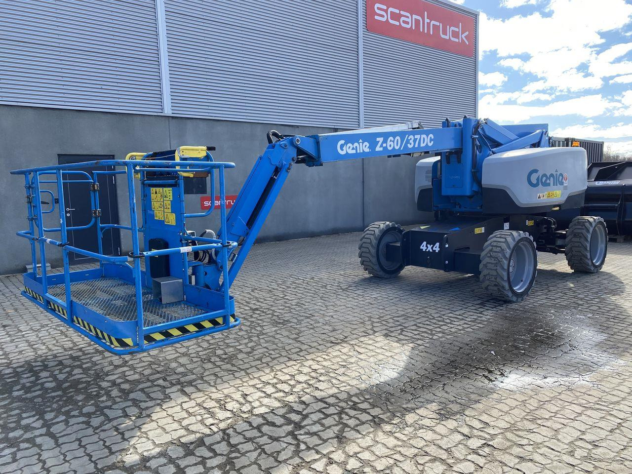 Bomlift Genie Z60/37 DC