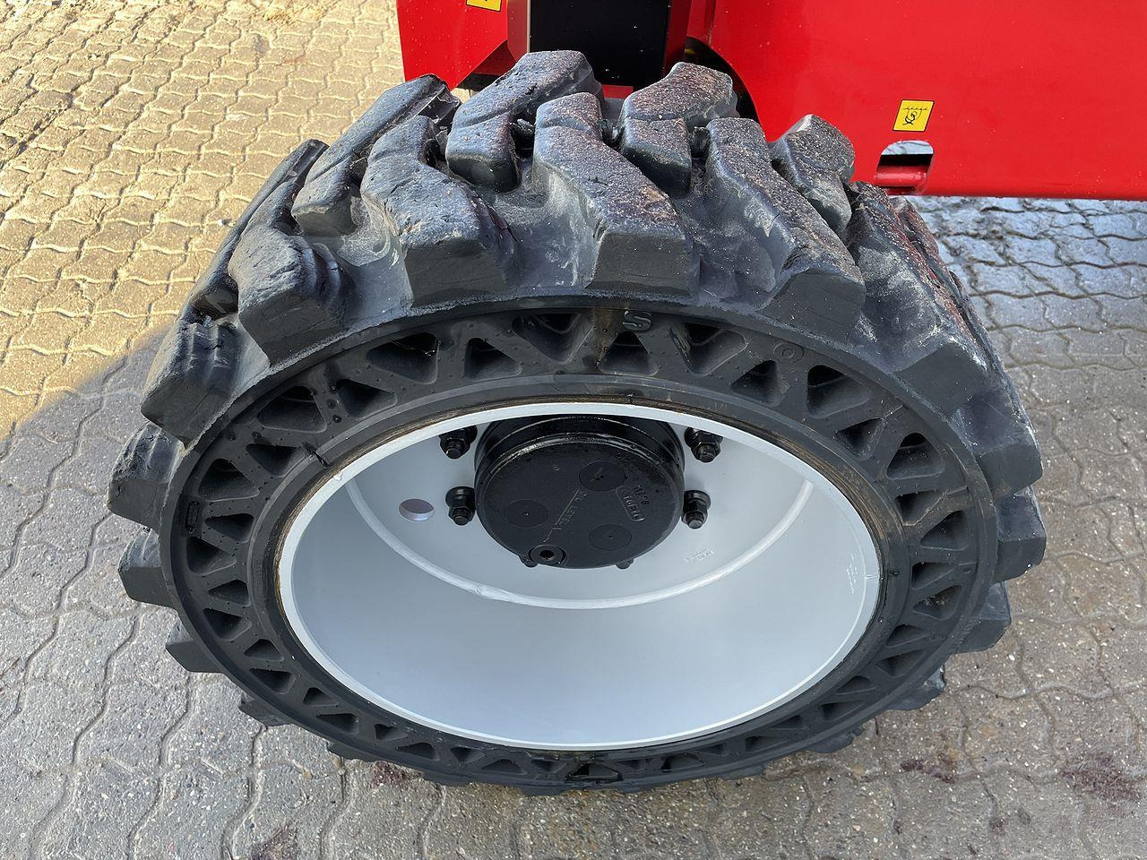 Bomlift Manitou 160ATJ RC