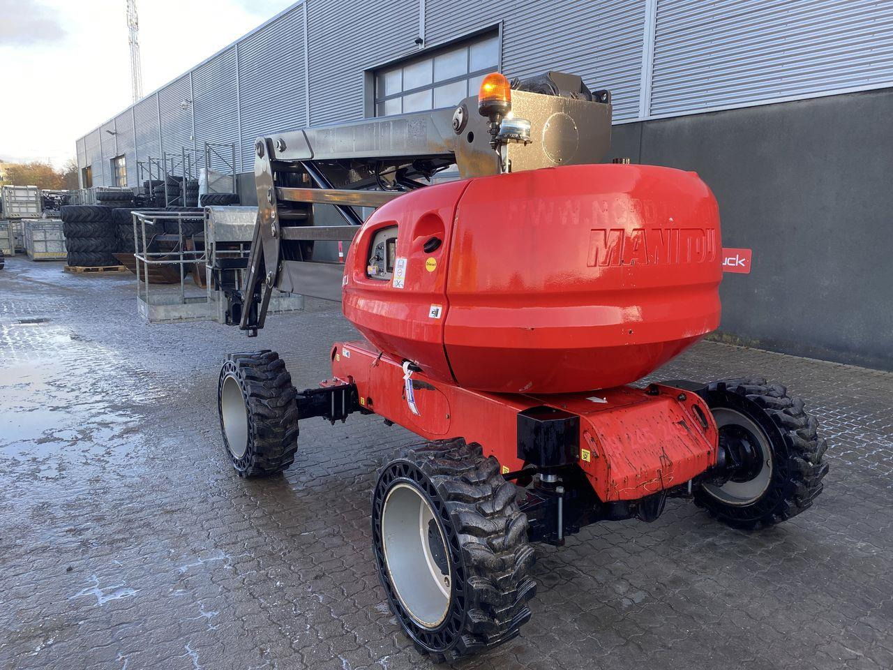 Bomlift Manitou 160ATJ RC