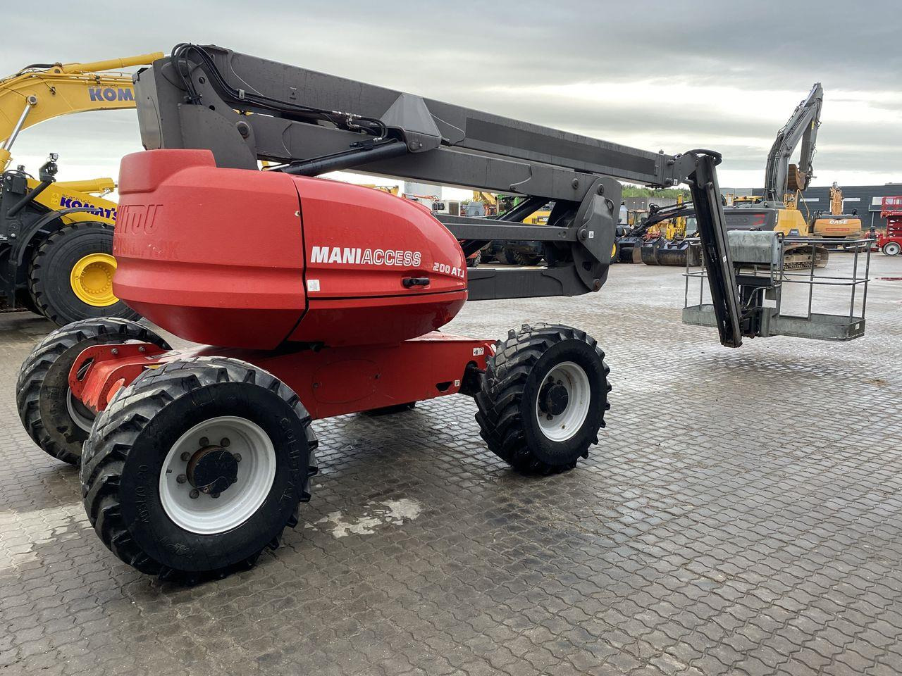 Bomlift Manitou 200ATJ RC