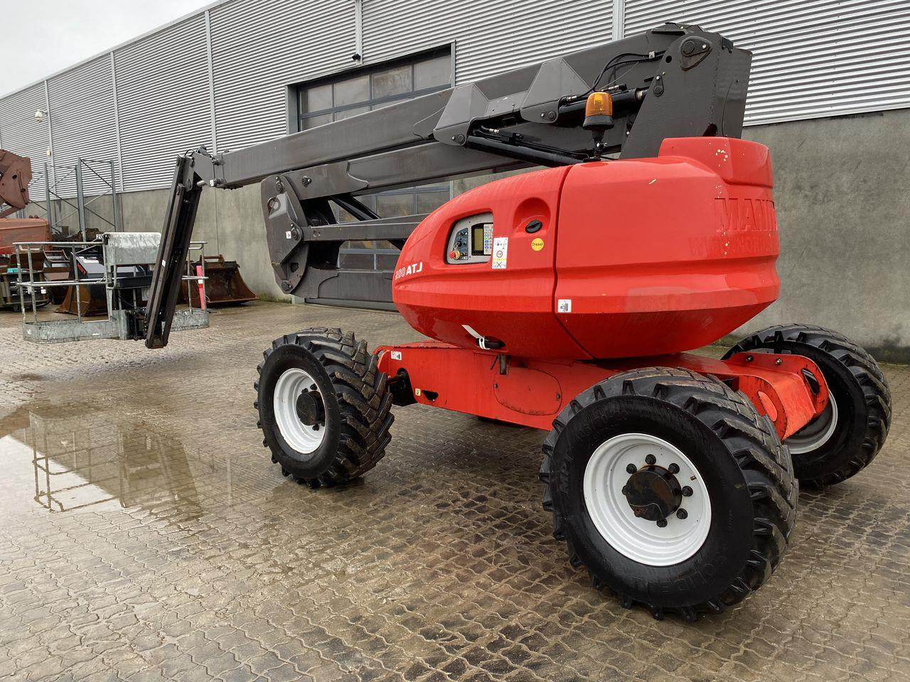 Bomlift Manitou 200ATJ RC