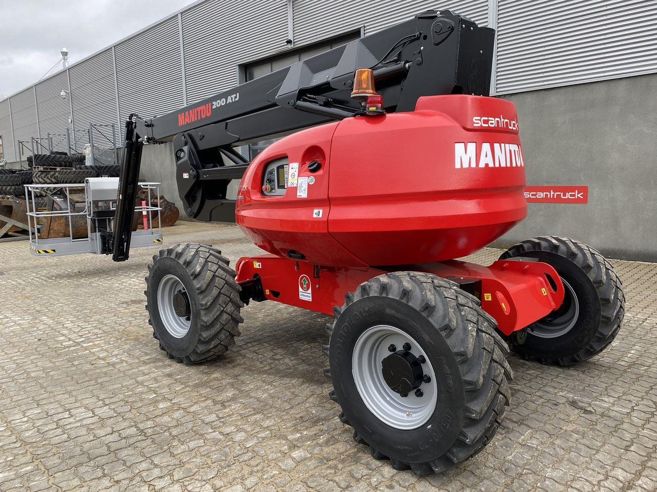 Bomlift Manitou 200ATJ RC