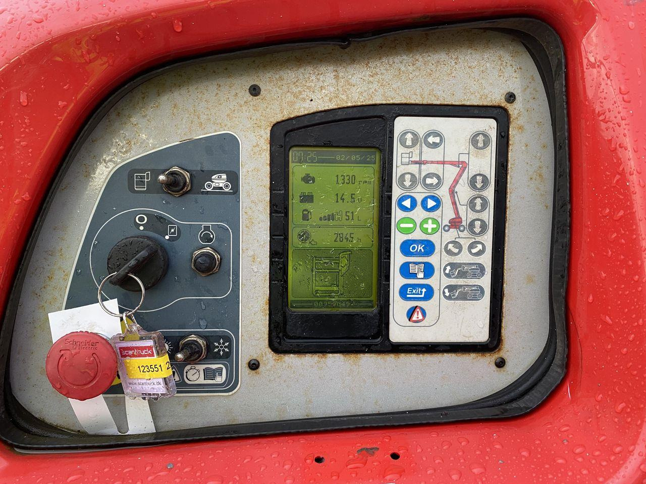 Bomlift Manitou 200ATJ RC