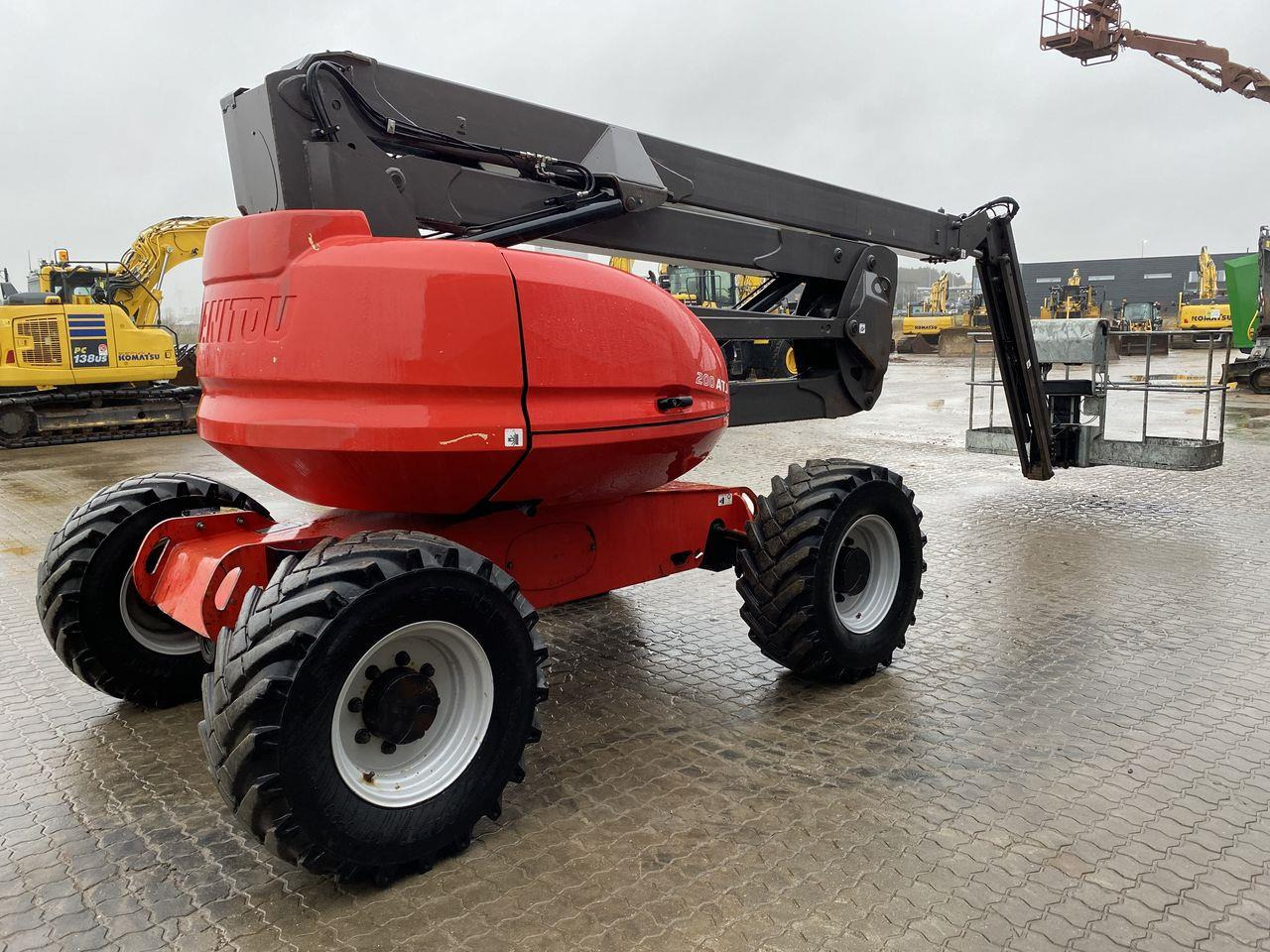 Bomlift Manitou 200ATJ RC