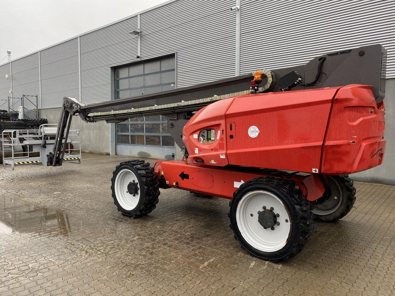 Bomlift Manitou 260TJ