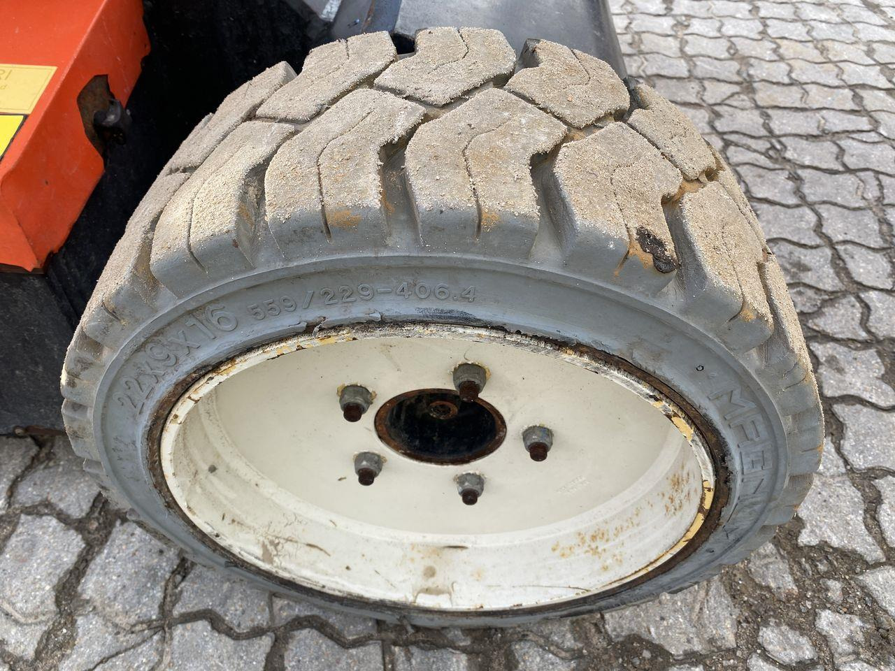 Bomlift Snorkel A38E