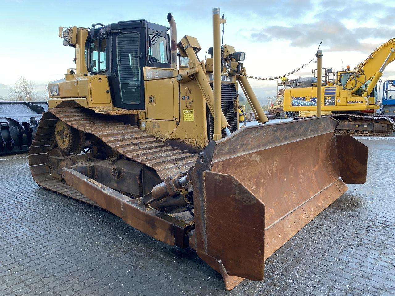 Bulldozer Caterpillar D6T LGP