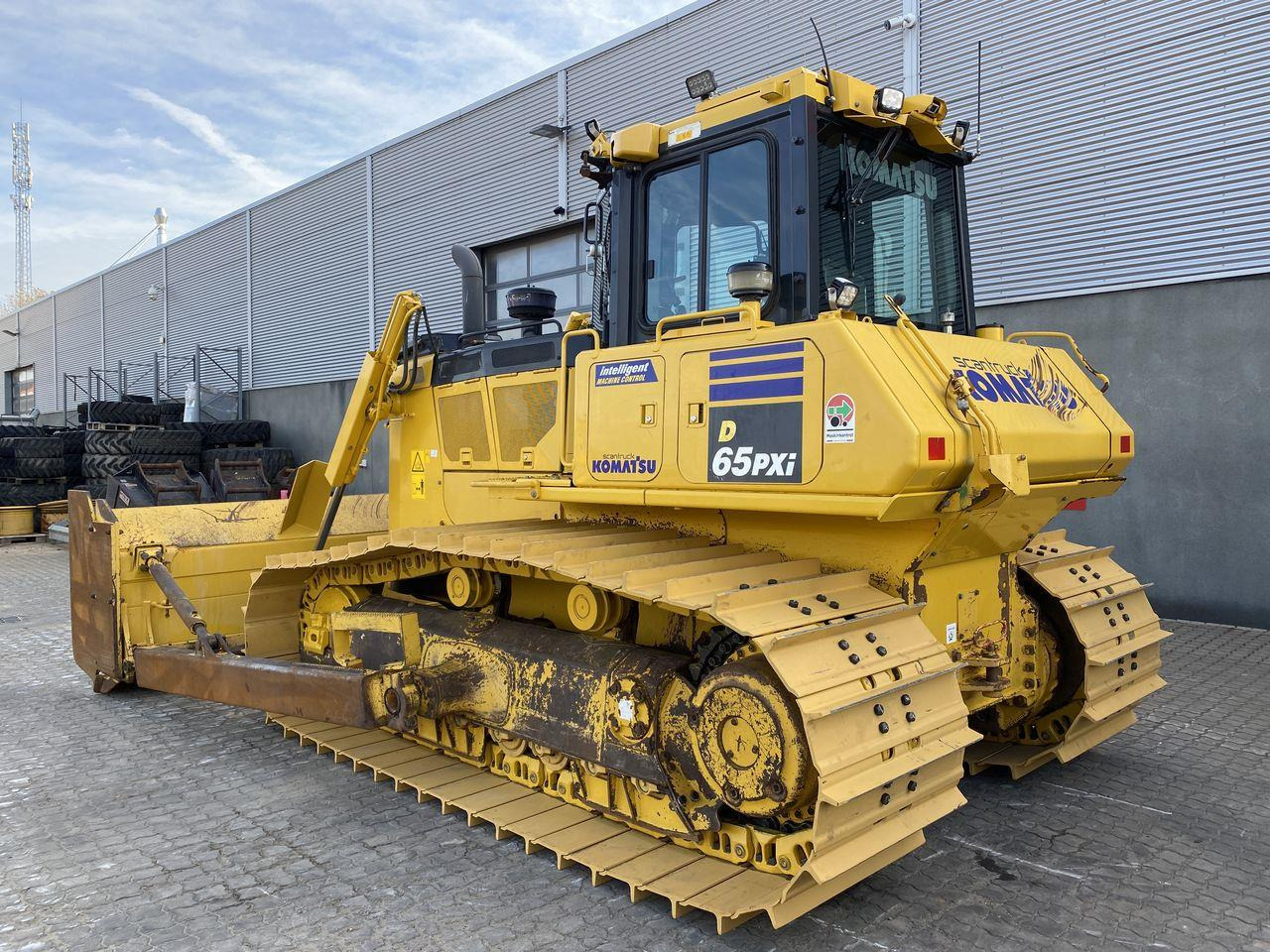 Bulldozer Komatsu D65PXI-18EO