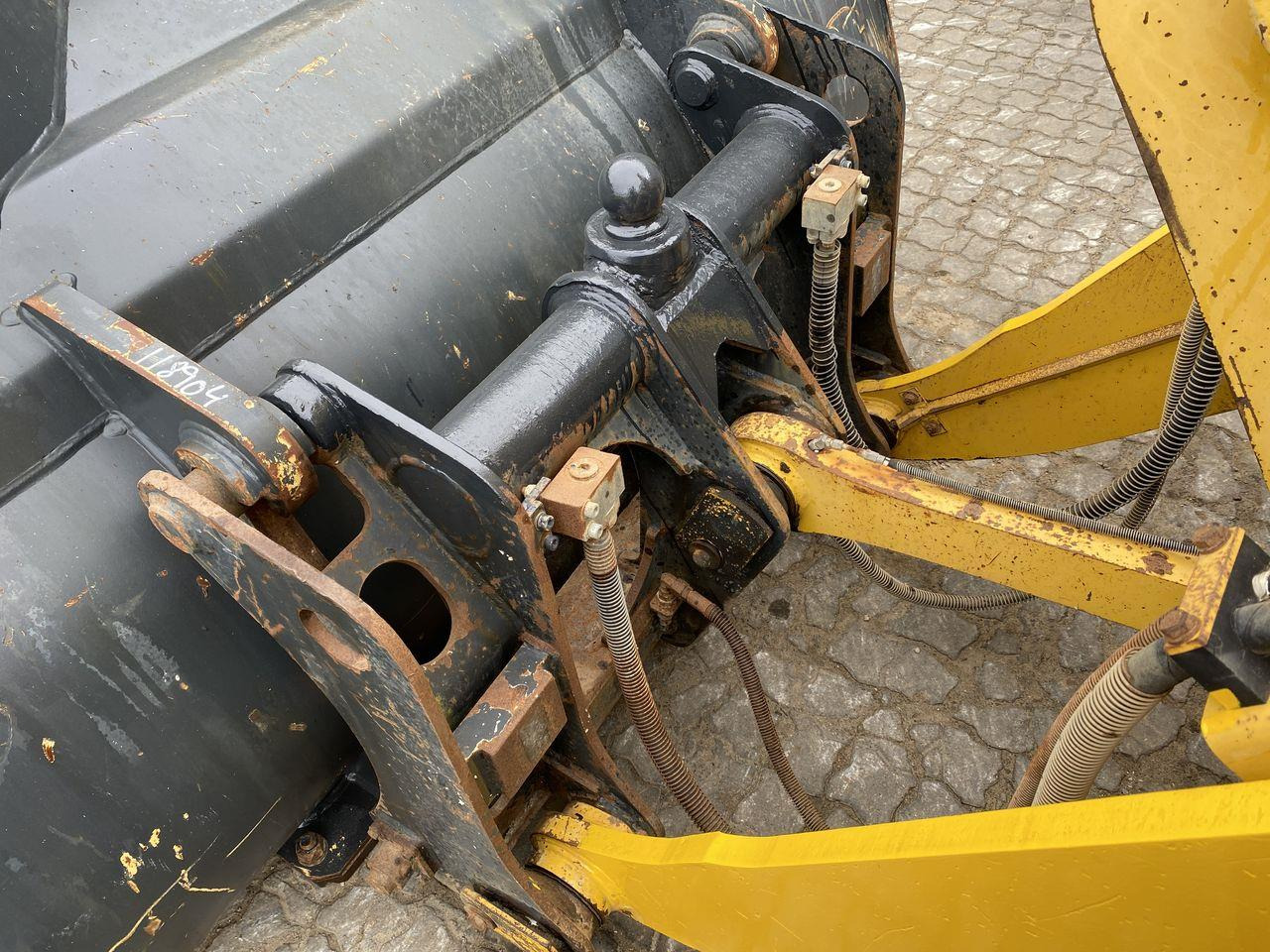 Hjullastare Komatsu WA200-7