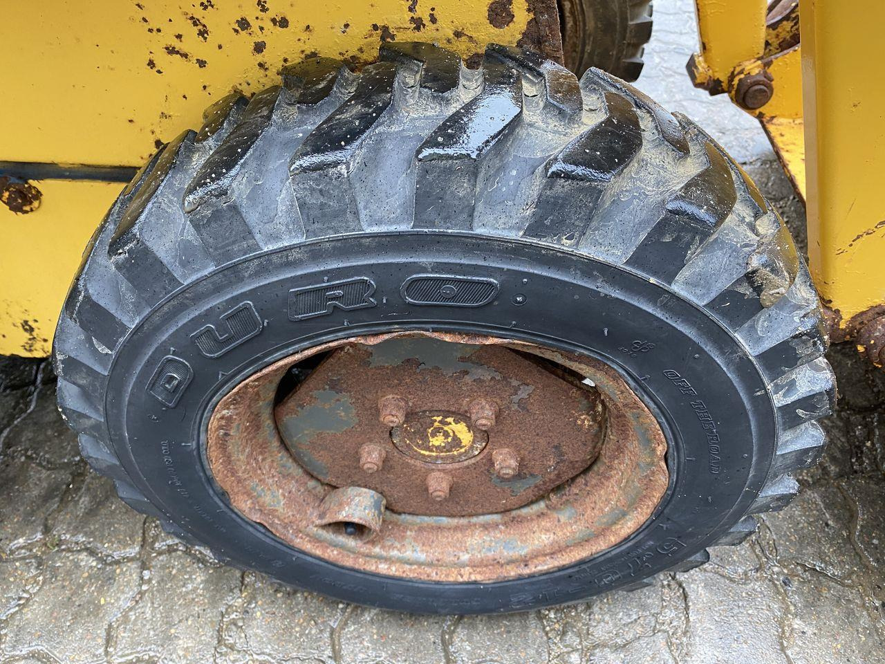 Kompaktlastare/ Slirstyrda lastare Gehl SL1635