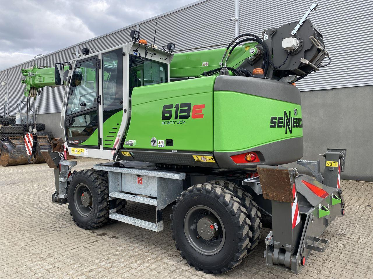 Materialhanterare SENNEBOGEN 613E-M