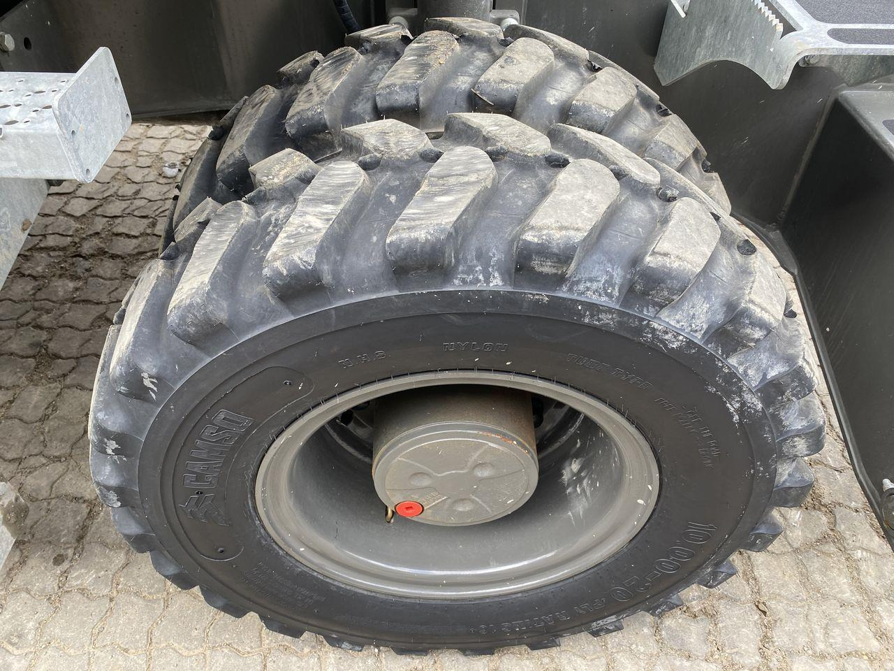 Materialhanterare SENNEBOGEN 613E-M