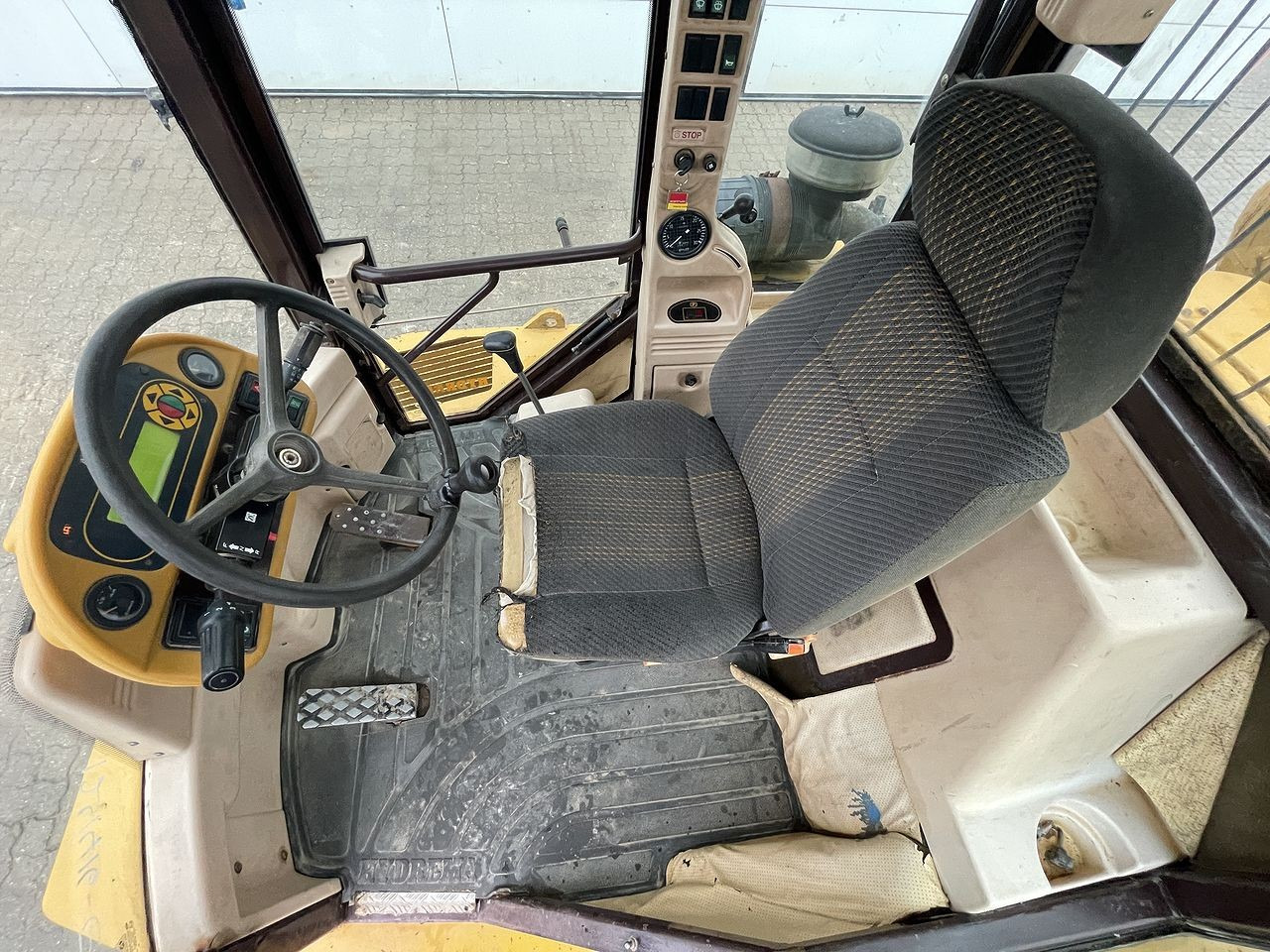 Ramstyrd dumper Hydrema 912