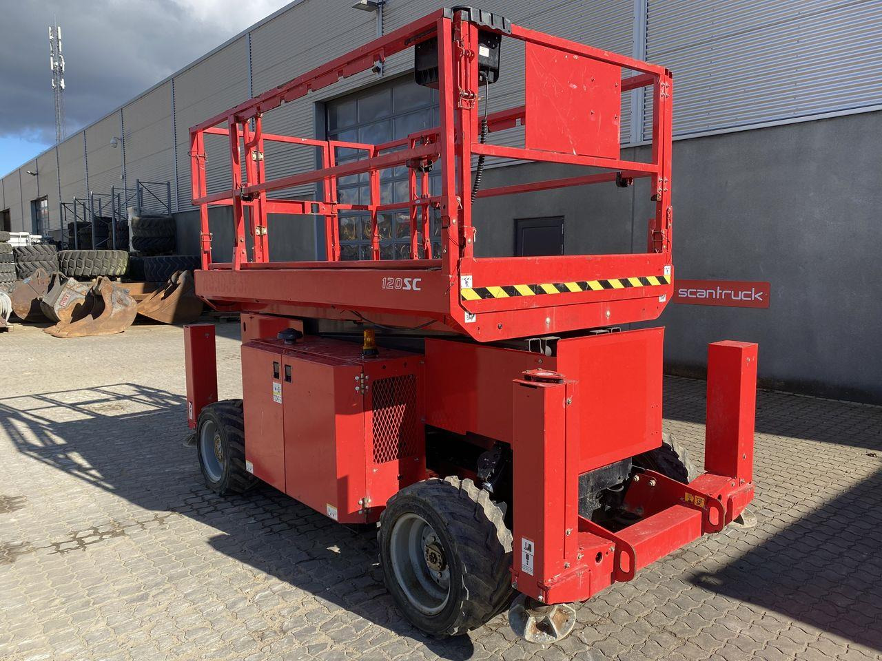 Saxlift Manitou 120SC
