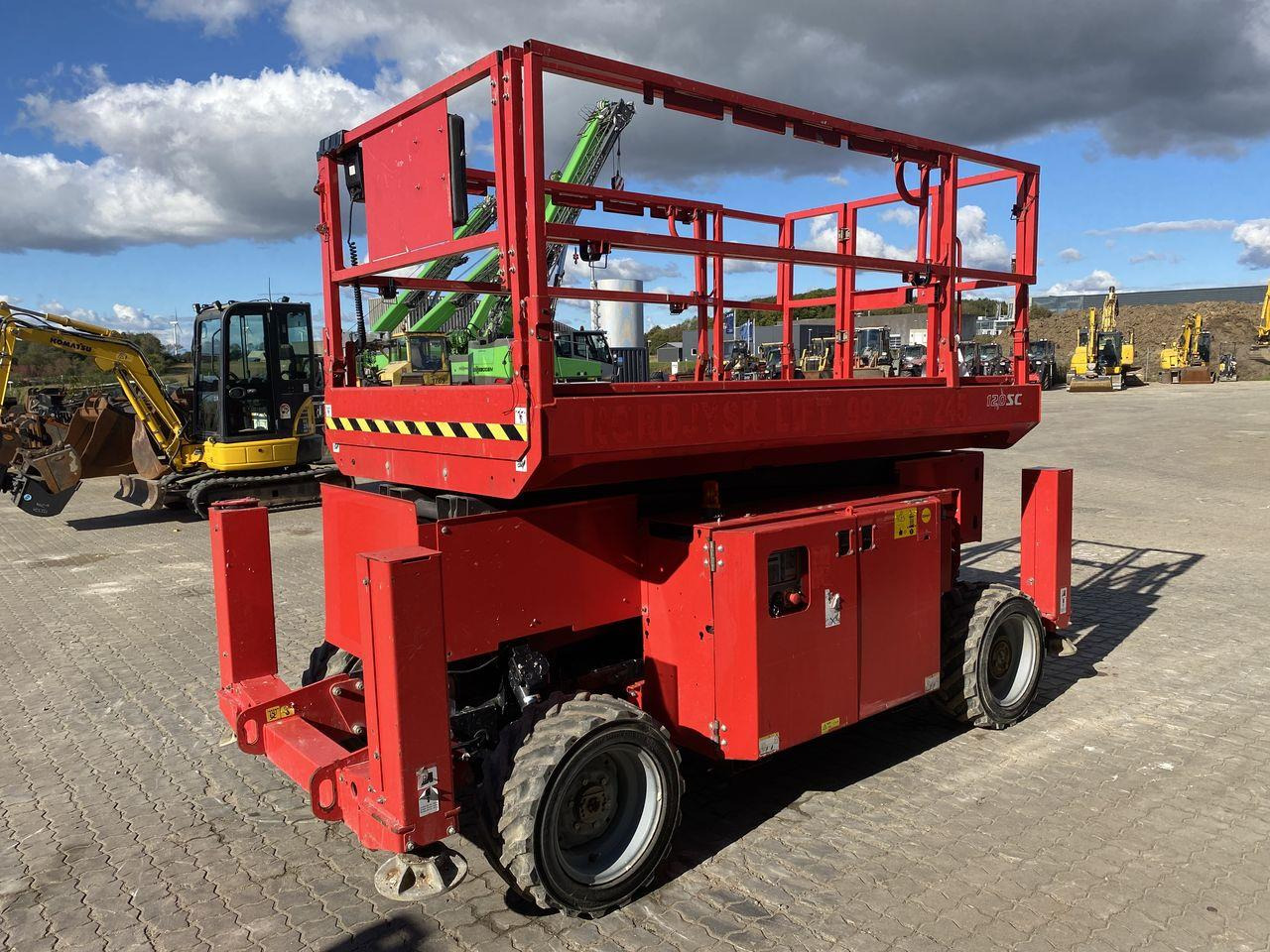 Saxlift Manitou 120SC
