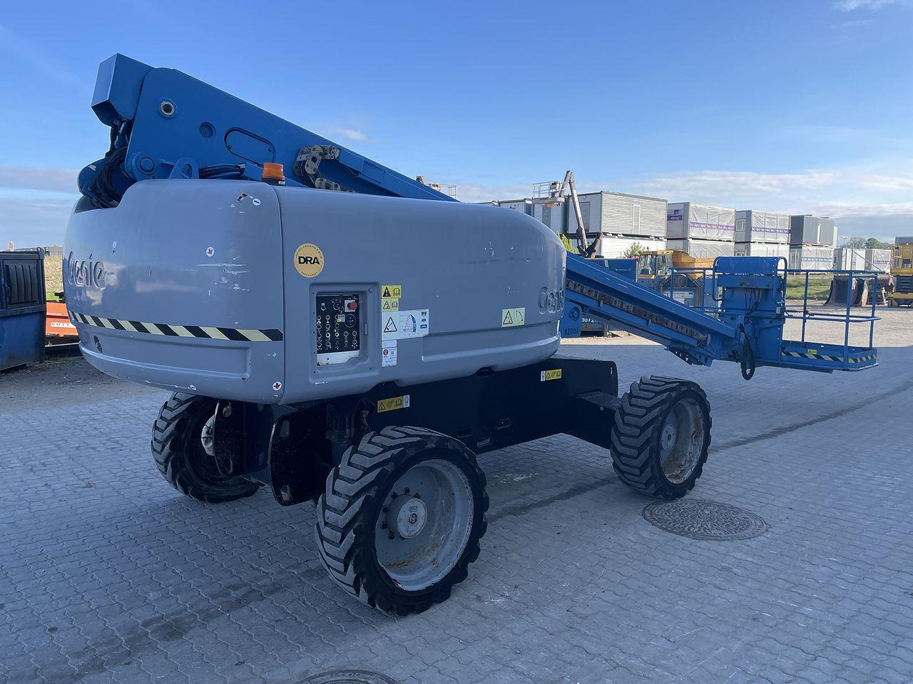 Teleskoplift Genie S-60HC