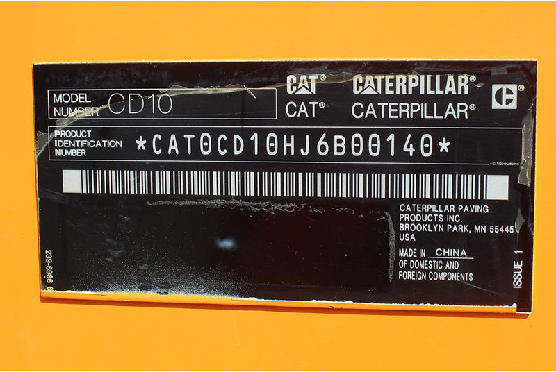 Vält Caterpillar CD10