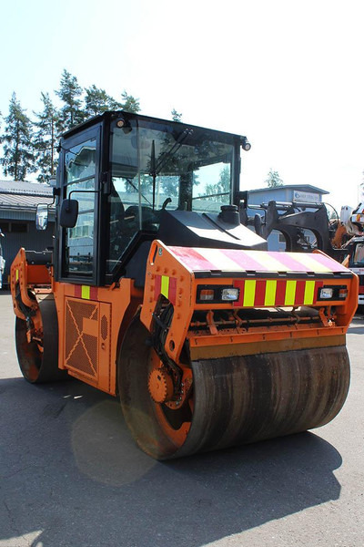 Vält Caterpillar CD10