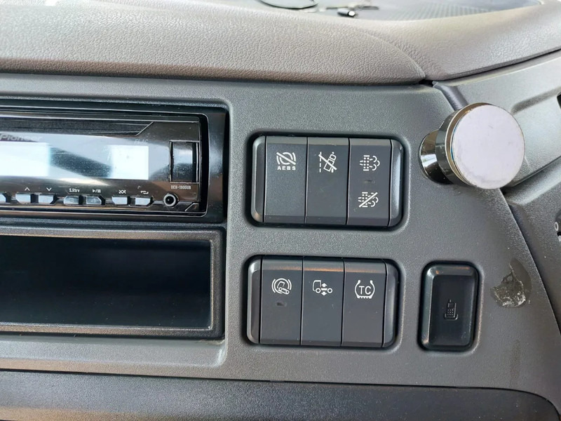 Dragbil DAF XF 106 530 SSC Intarder ALCOA Standard