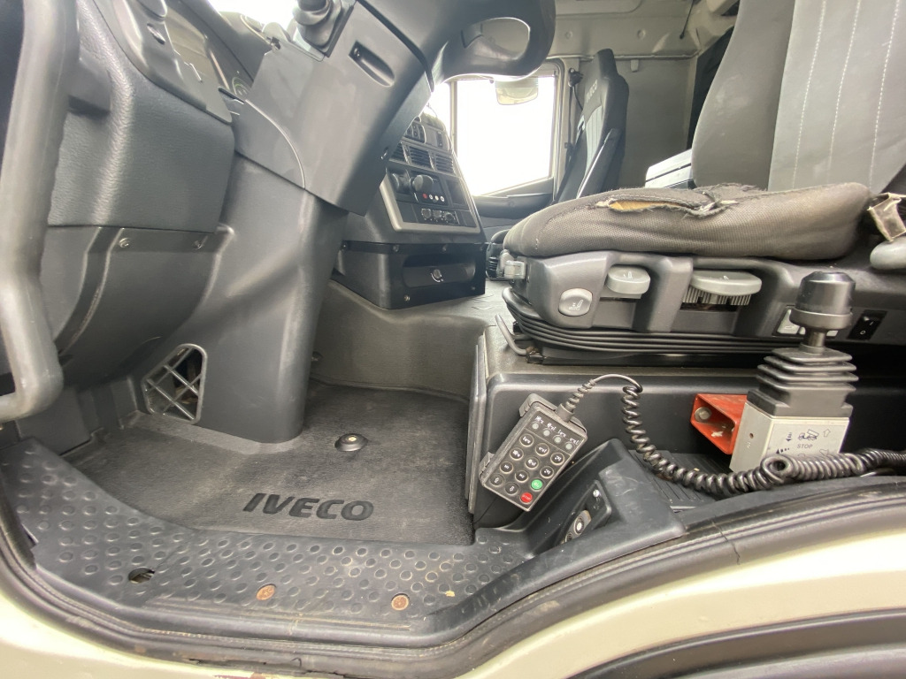 Dragbil Iveco AS 440 S 46 T/P