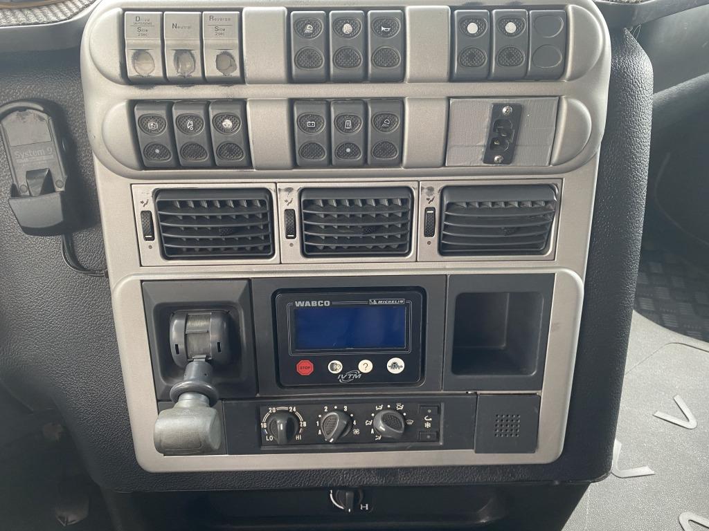 Dragbil Iveco AS 440 S 46 T/P