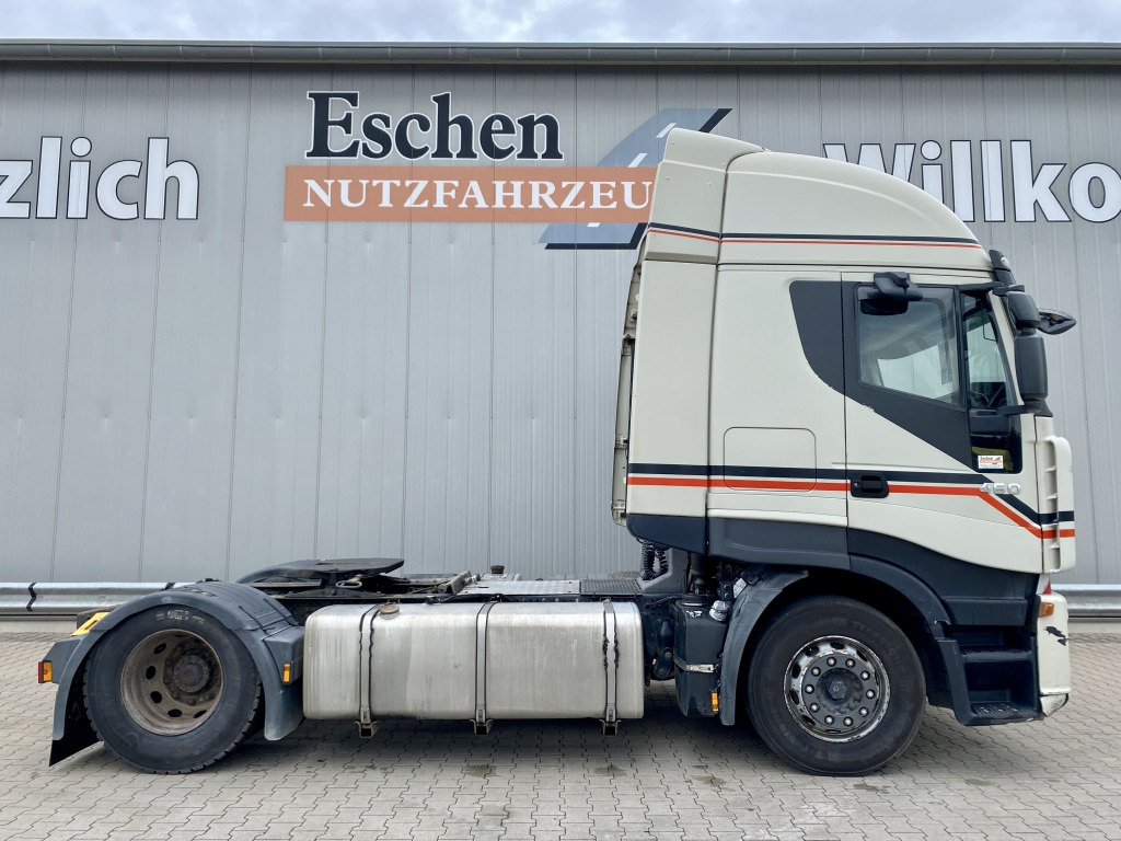 Dragbil Iveco AS 440 S 46 T/P Stralis