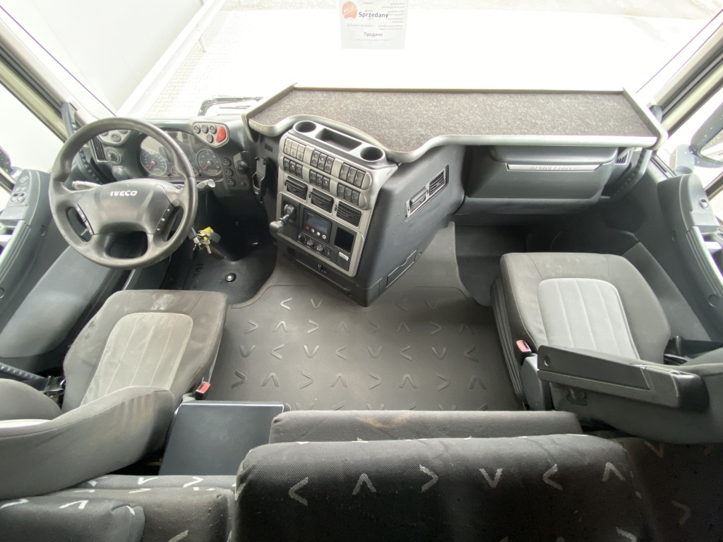 Dragbil Iveco AS 440 S 46 T/P Stralis