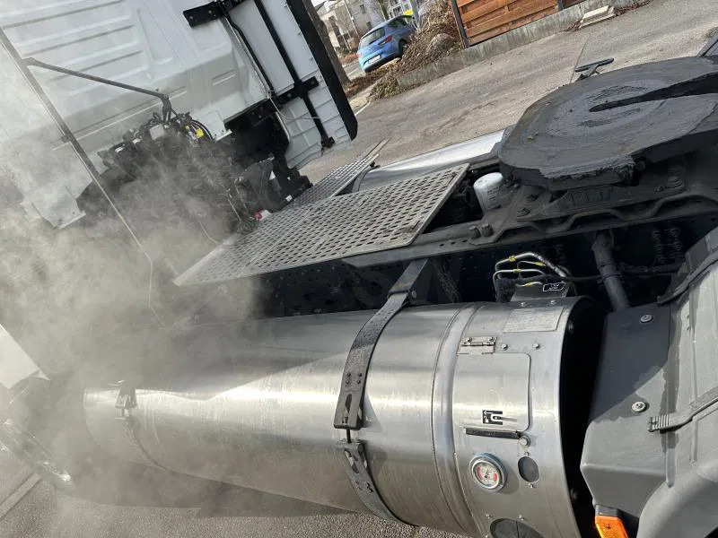 Dragbil Iveco Stralis S-Way*460*LNG*Retarder*2 Tanks