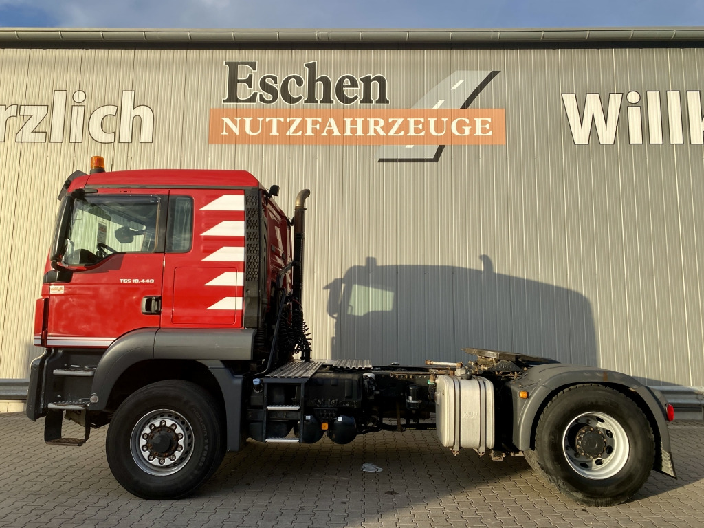 Dragbil MAN 18.440 4x4 H BLS
