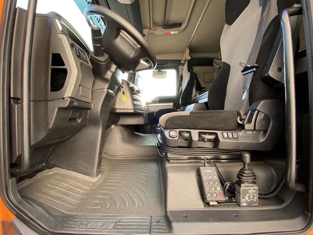 Dragbil MAN TGX 18.420 4x2 BLS