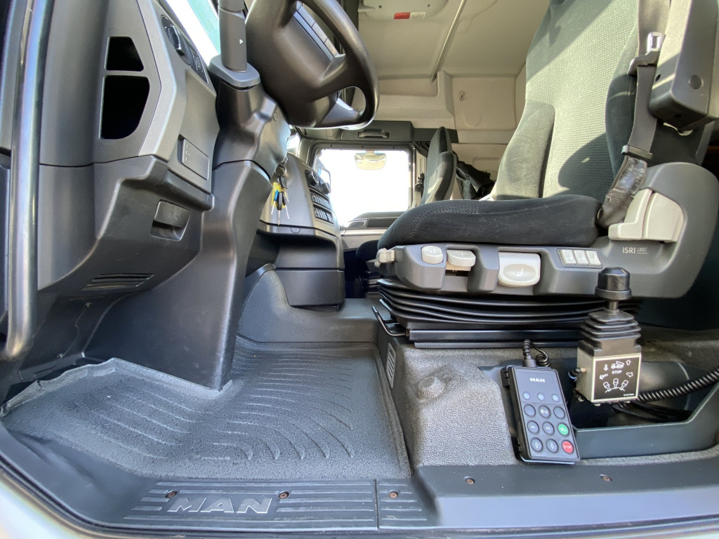 Dragbil MAN TGX 18.440 4x2 BLS