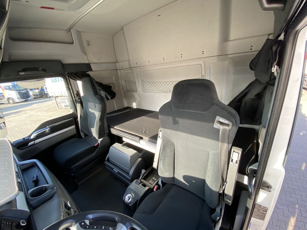 Dragbil MAN TGX 18.440 4x2 BLS