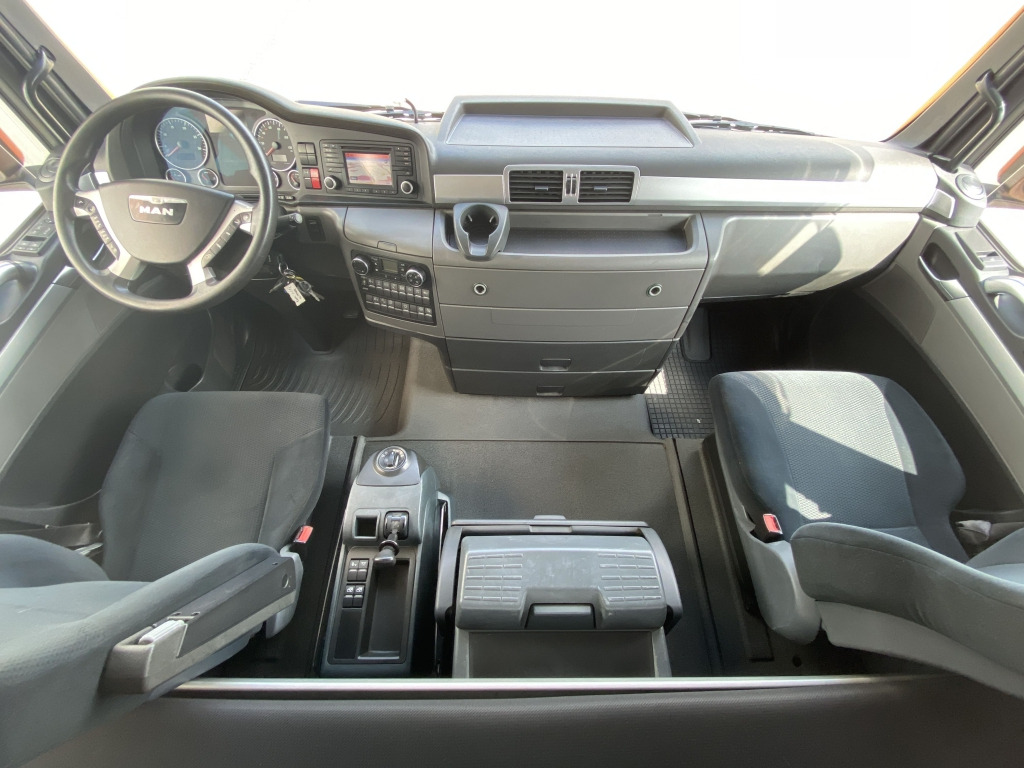 Dragbil MAN TGX 18.440 4x2 LLS-U Lowliner