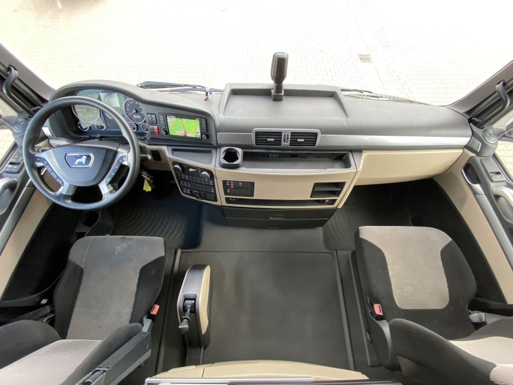 Dragbil MAN TGX 18.460 4x2 LLS