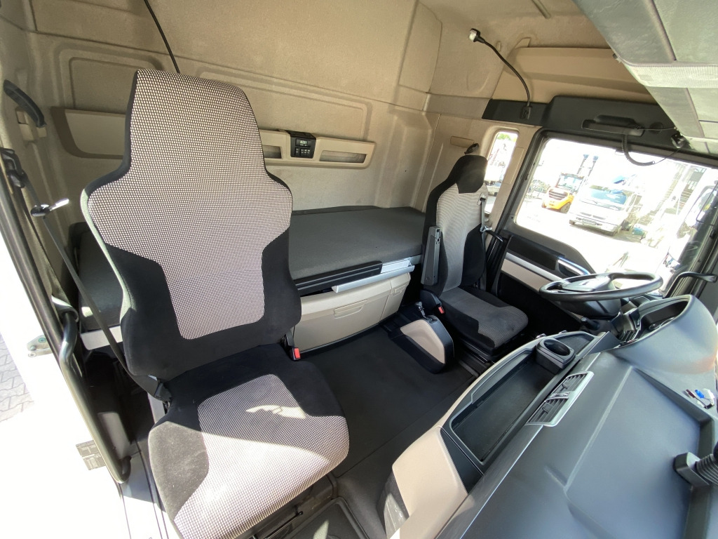 Dragbil MAN TGX 18.460 4x2 LLS