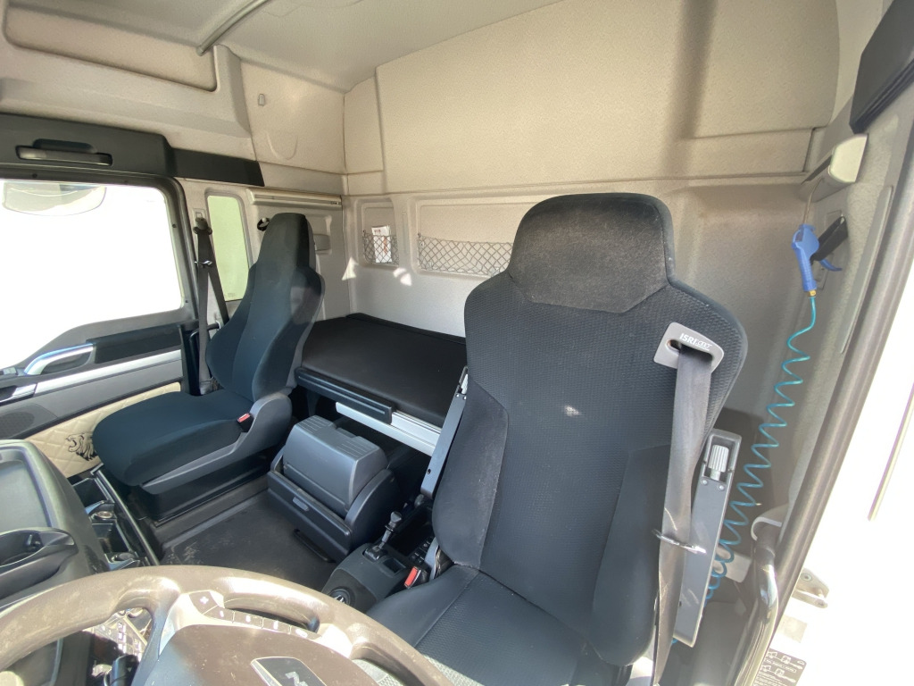 Dragbil MAN TGX 18.460 4x4 H BL