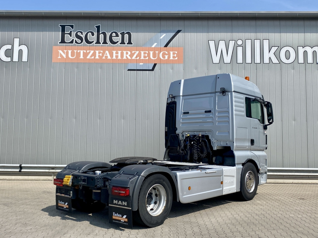 Dragbil MAN TGX 18.500 4x2 BLS