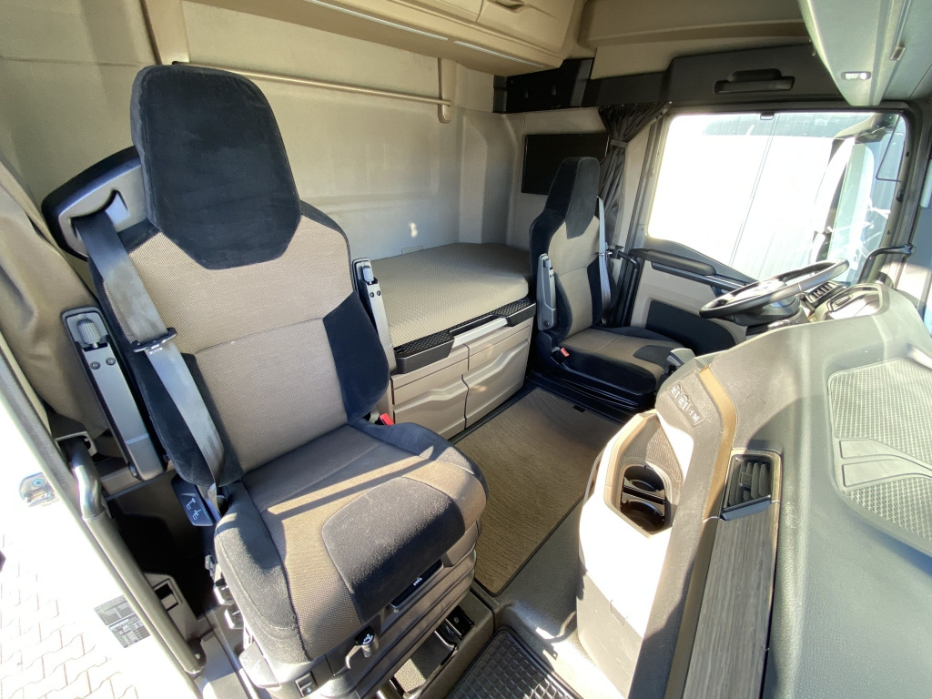 Dragbil MAN TGX 18.510 4x2 BL