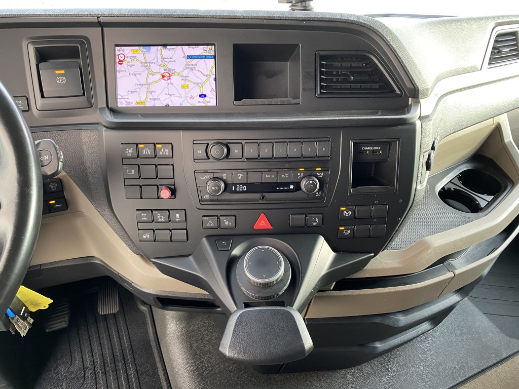 Dragbil MAN TGX 18.580 4x2 LL