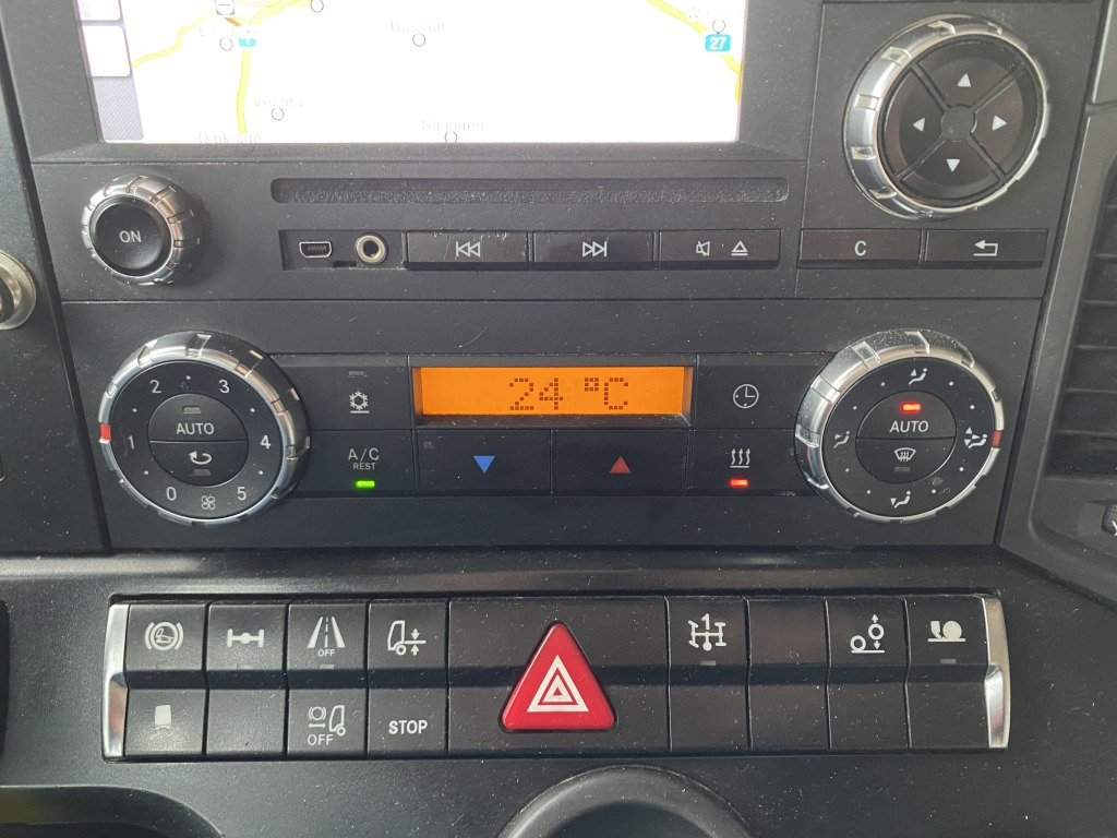 Dragbil Mercedes-Benz 1846 LS Actros